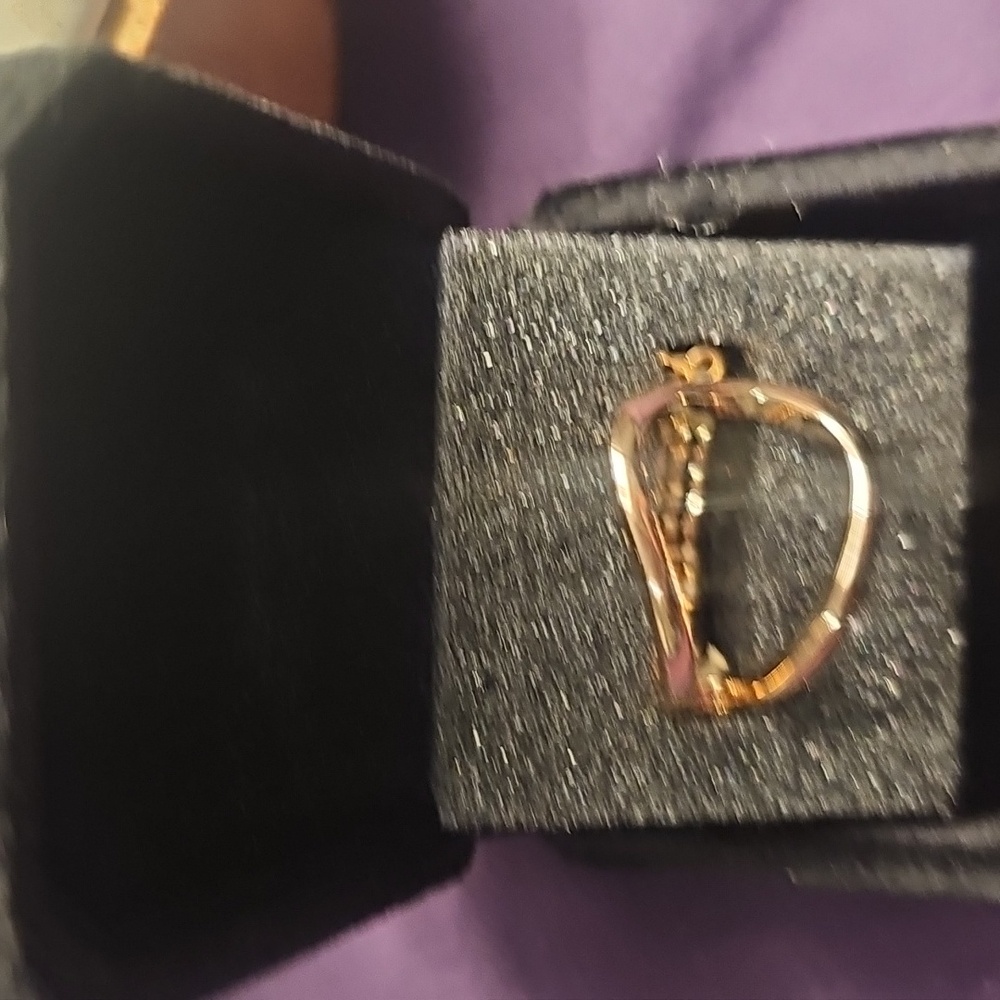 BEAUTIFUL GOLD PLATED RING
